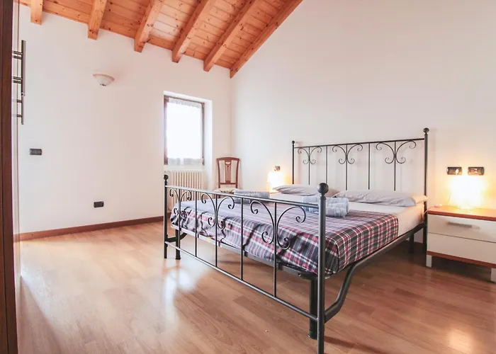 Casa Luca San Siro (Lombardy)